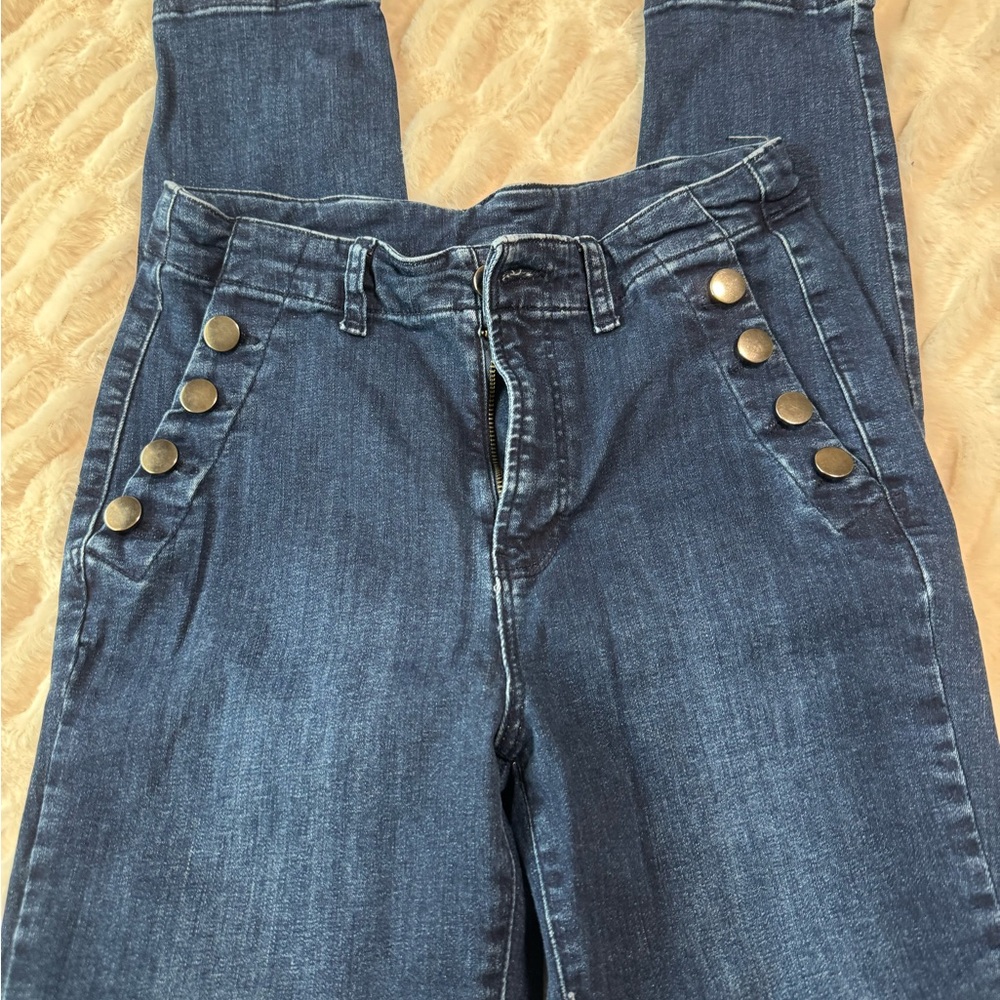 Classic Blue Skinny Jeans with Button Accents